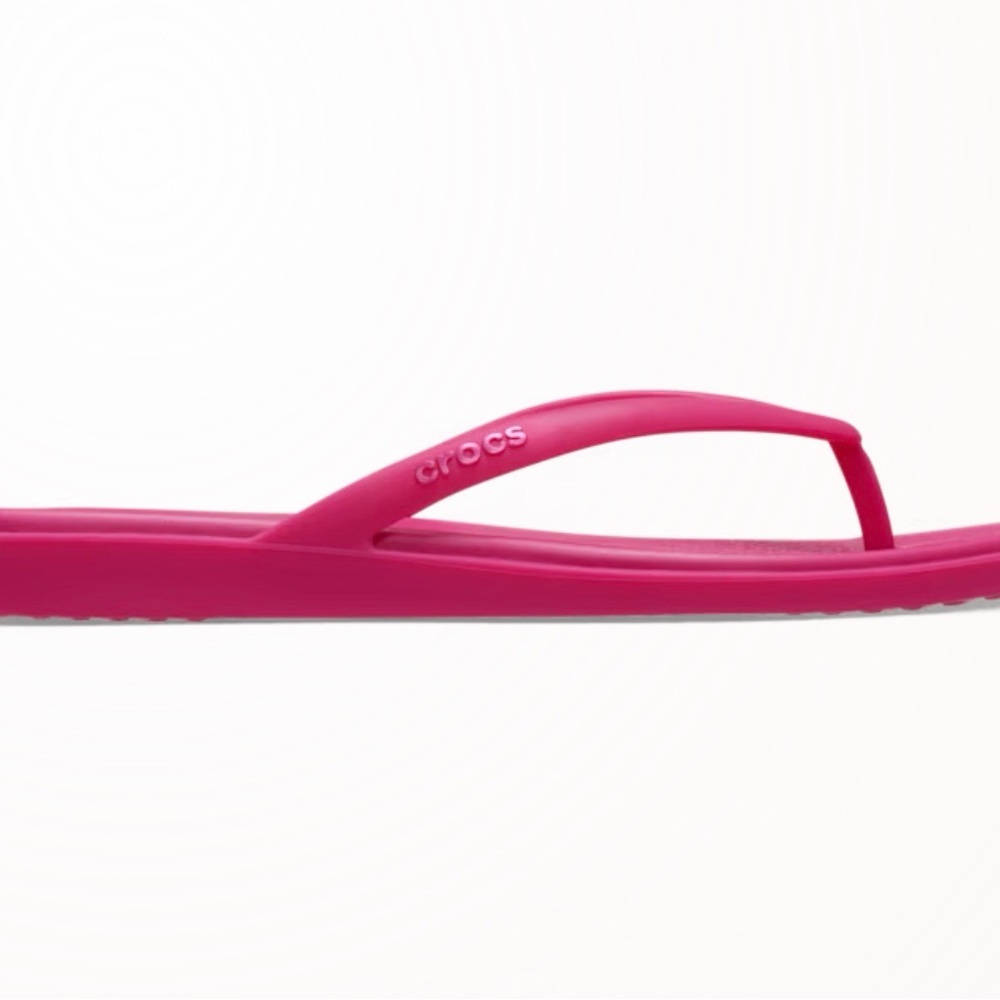 CROCS Women’s Bright Pink Slim Flip Sandal